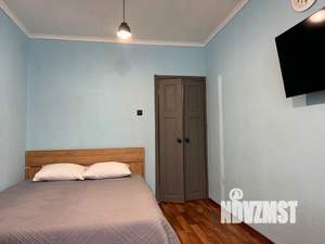 1-к квартира, посуточно, 35м2, 7/10 этаж