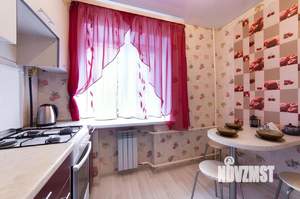 2-к квартира, посуточно, 40м2, 1/5 этаж