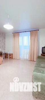 2-к квартира, посуточно, 50м2, 1/1 этаж