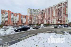 2-к квартира, посуточно, 47м2, 1/1 этаж