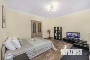 1-к квартира, посуточно, 42м2, 1/1 этаж