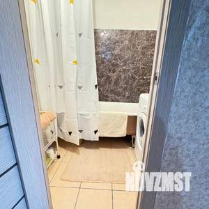 1-к квартира, посуточно, 43м2, 10/10 этаж