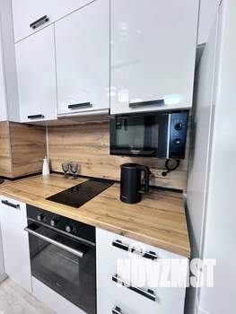 Студия квартира, посуточно, 37м2, 9/24 этаж