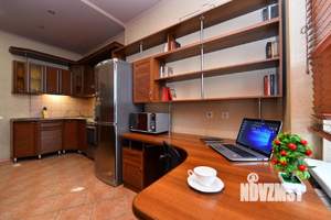1-к квартира, посуточно, 52м2, 1/1 этаж