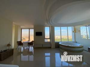 Студия квартира, посуточно, 69м2, 17/17 этаж