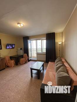 Студия квартира, на длительный срок, 30м2, 13/19 этаж