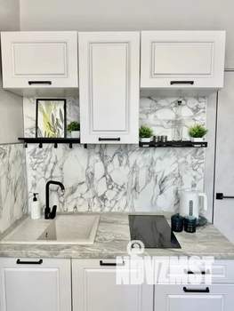 1-к квартира, посуточно, 41м2, 9/16 этаж