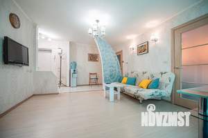 1-к квартира, посуточно, 52м2, 4/4 этаж