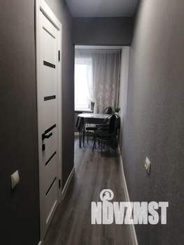 1-к квартира, посуточно, 33м2, 9/9 этаж