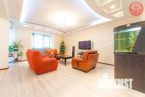 4-к квартира, посуточно, 122м2, 2/10 этаж