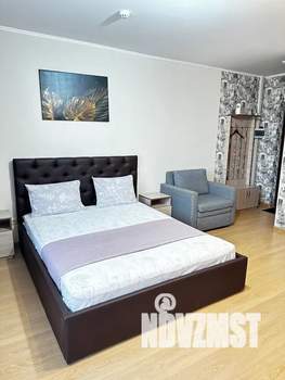 Студия квартира, посуточно, 28м2, 7/19 этаж