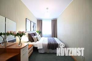 2-к квартира, посуточно, 52м2, 3/5 этаж