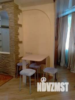 1-к квартира, посуточно, 30м2, 4/9 этаж