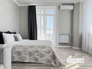 1-к квартира, посуточно, 43м2, 1/1 этаж