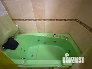 Студия квартира, посуточно, 46м2, 7/17 этаж