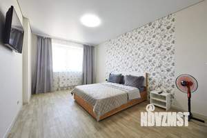 1-к квартира, посуточно, 42м2, 18/19 этаж