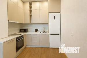 Студия квартира, посуточно, 40м2, 7/17 этаж