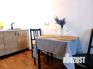 Студия квартира, посуточно, 40м2, 18/20 этаж