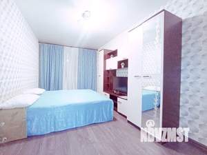 1-к квартира, посуточно, 40м2, 3/10 этаж