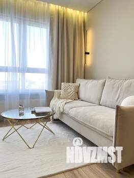 1-к квартира, посуточно, 40м2, 17/18 этаж