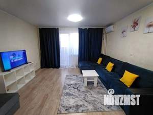 Студия квартира, посуточно, 31м2, 3/24 этаж