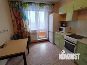 1-к квартира, посуточно, 34м2, 5/10 этаж
