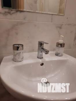 1-к квартира, посуточно, 38м2, 2/10 этаж