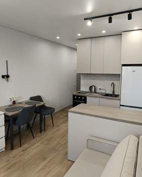 Студия квартира, на длительный срок, 21м2, 5/10 этаж