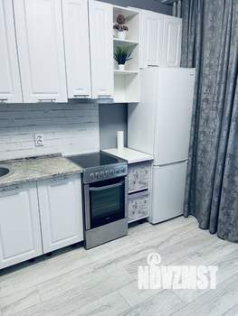 1-к квартира, посуточно, 35м2, 4/17 этаж