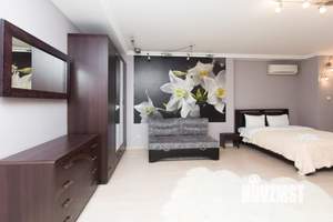 1-к квартира, посуточно, 42м2, 6/16 этаж
