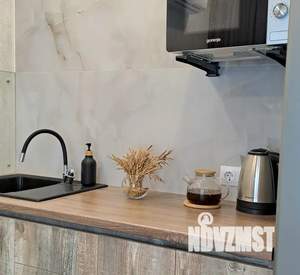 1-к квартира, посуточно, 38м2, 6/18 этаж