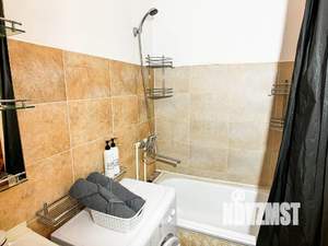 Студия квартира, посуточно, 28м2, 10/11 этаж