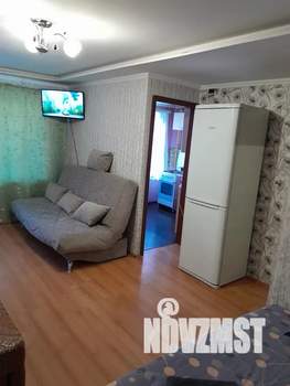 2-к квартира, посуточно, 45м2, 2/5 этаж