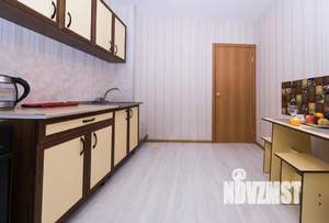 2-к квартира, посуточно, 78м2, 1/10 этаж