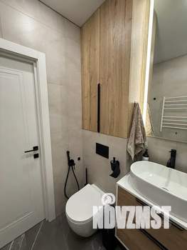 1-к квартира, посуточно, 42м2, 7/18 этаж