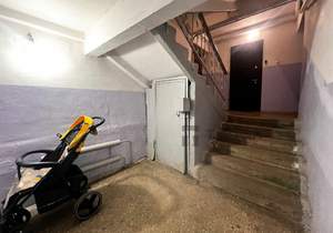 3-к квартира, на длительный срок, 63м2, 1/9 этаж