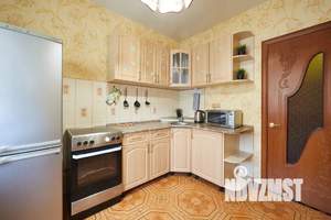 1-к квартира, посуточно, 42м2, 2/10 этаж