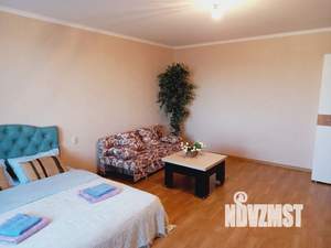 2-к квартира, посуточно, 56м2, 8/10 этаж