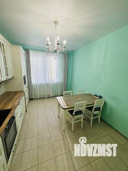 2-к квартира, на длительный срок, 80м2, 9/25 этаж