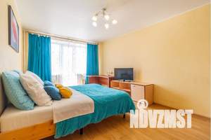 2-к квартира, посуточно, 56м2, 8/10 этаж