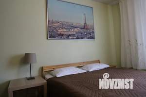 1-к квартира, посуточно, 44м2, 10/10 этаж