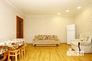 2-к квартира, посуточно, 50м2, 1/1 этаж