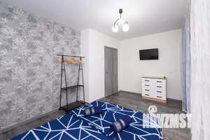 1-к квартира, посуточно, 49м2, 1/18 этаж