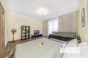 1-к квартира, посуточно, 42м2, 1/1 этаж