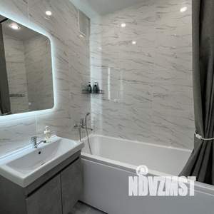 2-к квартира, посуточно, 57м2, 1/1 этаж