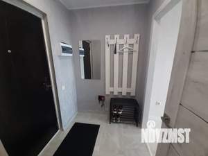 Студия квартира, посуточно, 32м2, 2/20 этаж