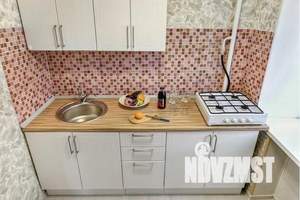 1-к квартира, посуточно, 33м2, 3/5 этаж