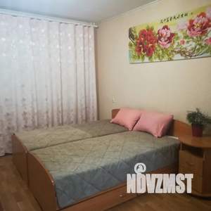 1-к квартира, посуточно, 40м2, 7/9 этаж