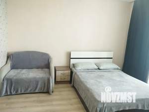 1-к квартира, посуточно, 28м2, 10/18 этаж