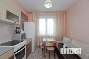 1-к квартира, посуточно, 43м2, 10/10 этаж